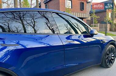 Внедорожник / Кроссовер Tesla Model Y 2020 в 