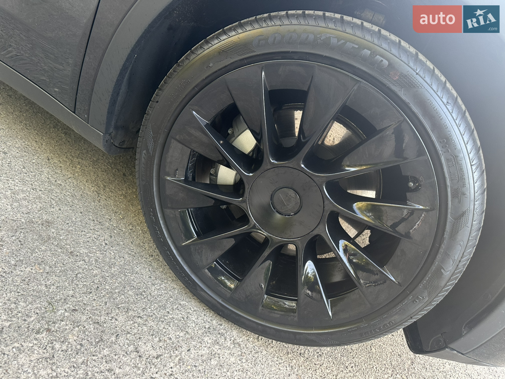 2021 Tesla Model Y - мініатюра 8