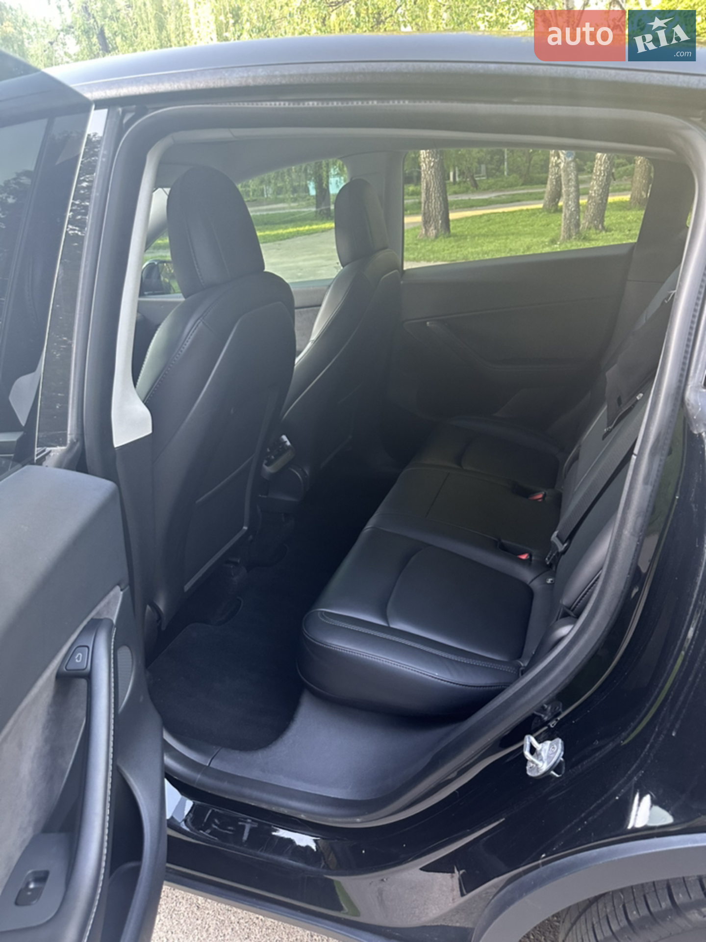 2021 Tesla Model Y - мініатюра 15