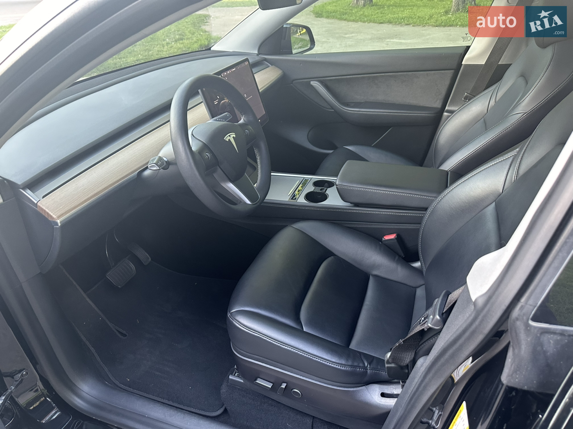 2021 Tesla Model Y - мініатюра 17