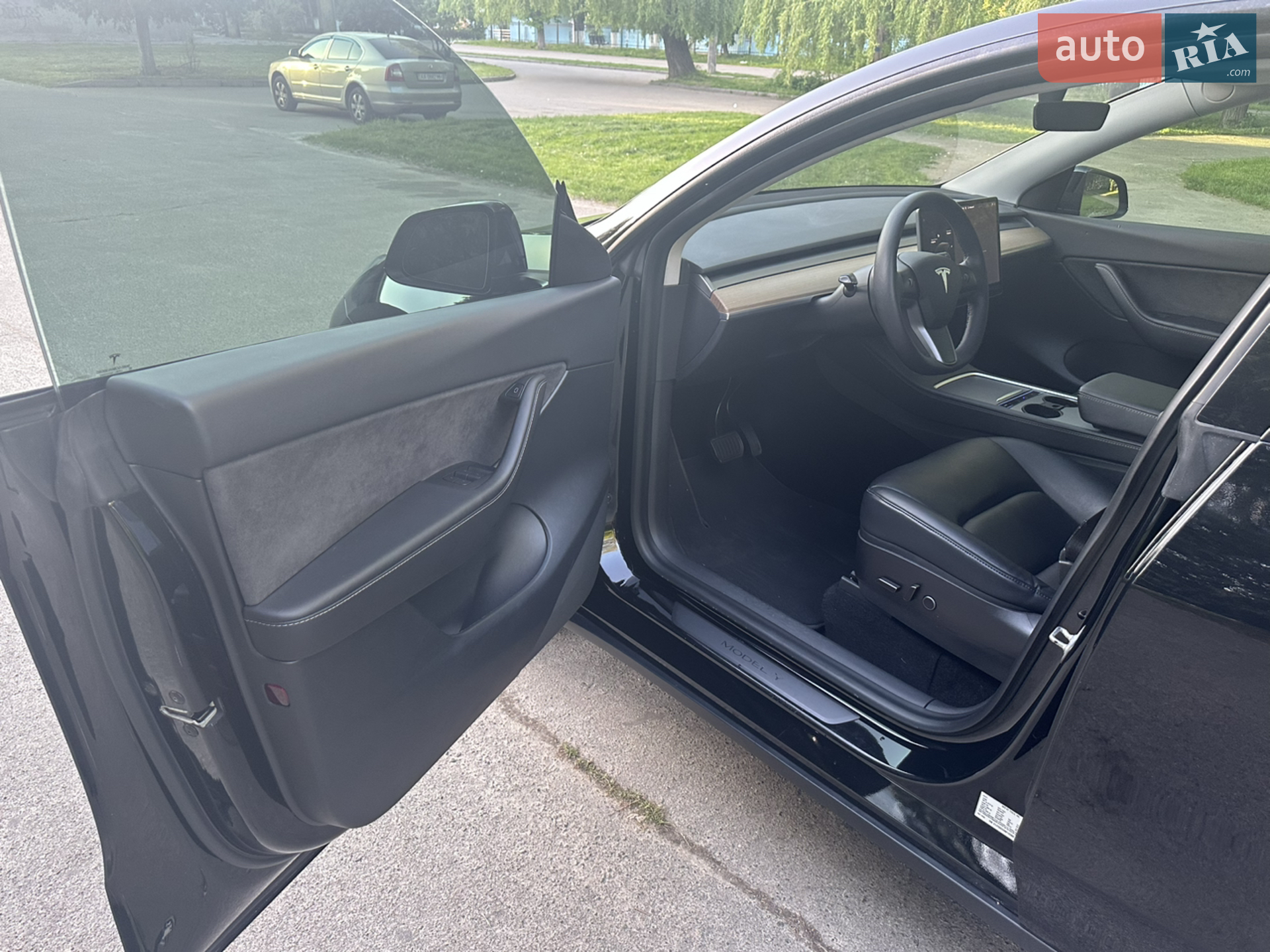 2021 Tesla Model Y - мініатюра 18