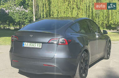 Внедорожник / Кроссовер Tesla Model Y 2022 в Киеве