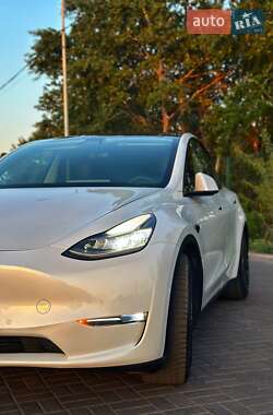 Внедорожник / Кроссовер Tesla Model Y 2020 в 