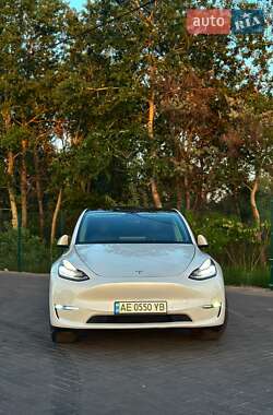 Внедорожник / Кроссовер Tesla Model Y 2020 в 