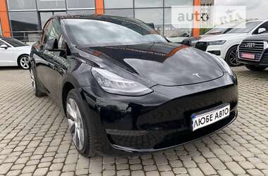 Позашляховик / Кросовер Tesla Model Y 2021 в Львові