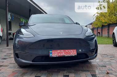 Позашляховик / Кросовер Tesla Model Y 2021 в Рівному