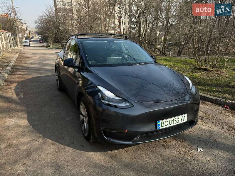 Позашляховик / Кросовер Tesla Model Y 2021 в Львові фото 11 Позашляховик / Кросовер Tesla Model Y 2021 в Львові