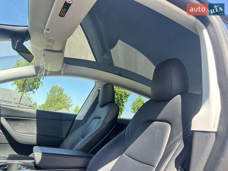 Внедорожник / Кроссовер Tesla Model Y 2020 в Буче