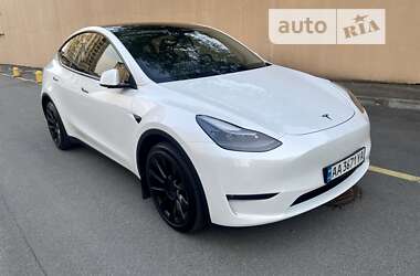 Внедорожник / Кроссовер Tesla Model Y 2022 в Киеве