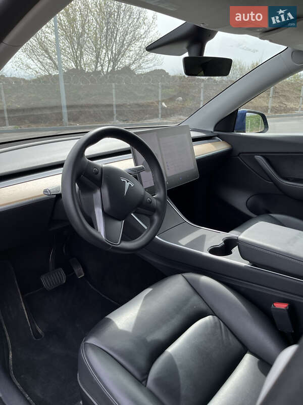 Внедорожник / Кроссовер Tesla Model Y 2020 в Виннице
