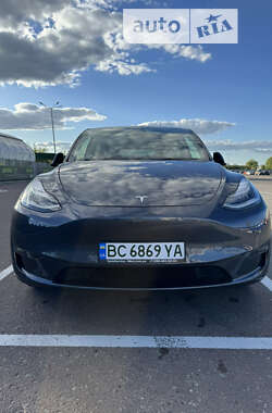 Внедорожник / Кроссовер Tesla Model Y 2021 в Львове
