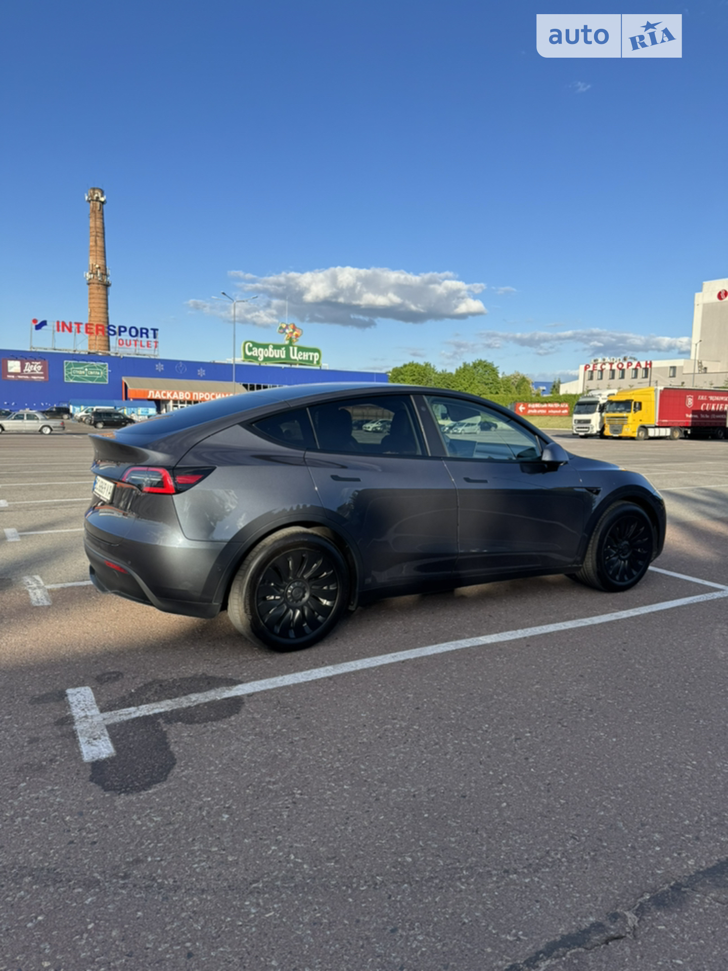 2021 Tesla Model Y - мініатюра 10
