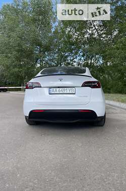 Внедорожник / Кроссовер Tesla Model Y 2021 в Киеве