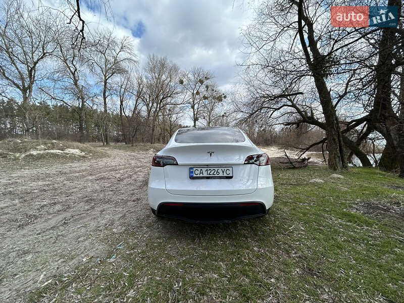 Позашляховик / Кросовер Tesla Model Y 2022 в Черкасах