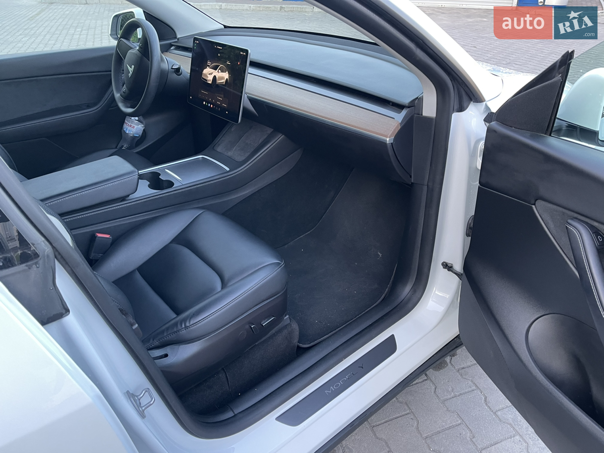 2022 Tesla Model Y - мініатюра 27