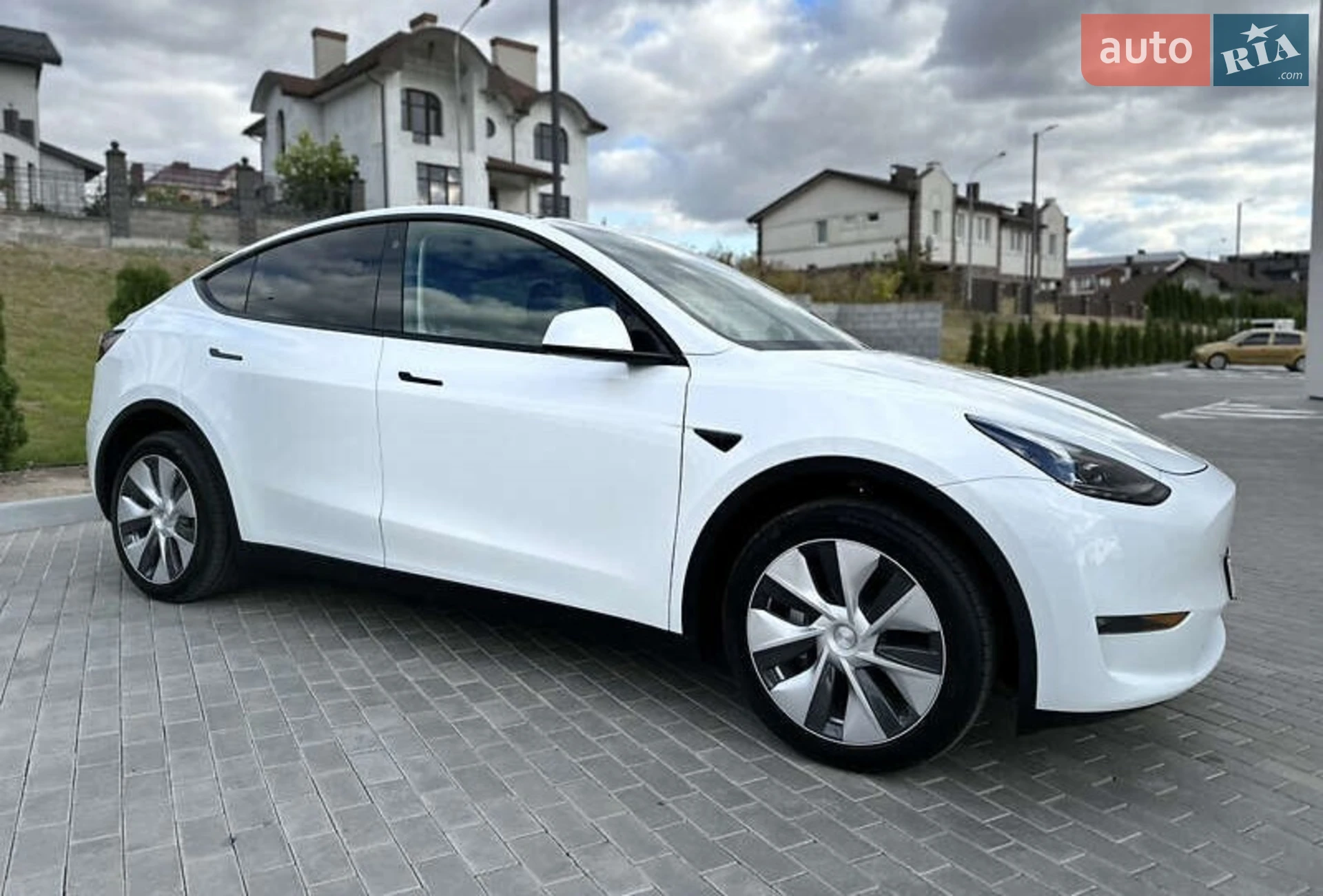 2023 Tesla Model Y - мініатюра 11