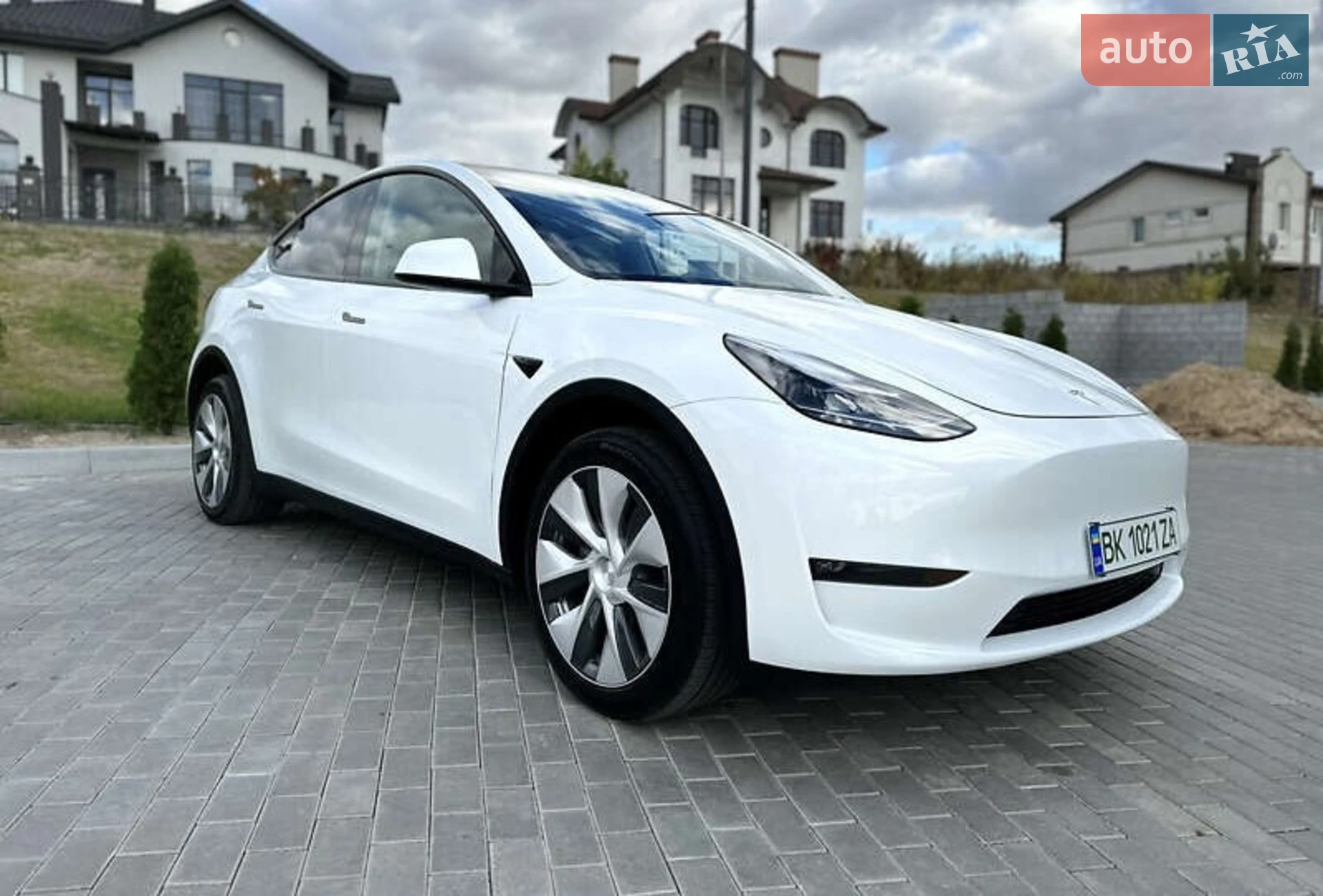 2023 Tesla Model Y - мініатюра 16