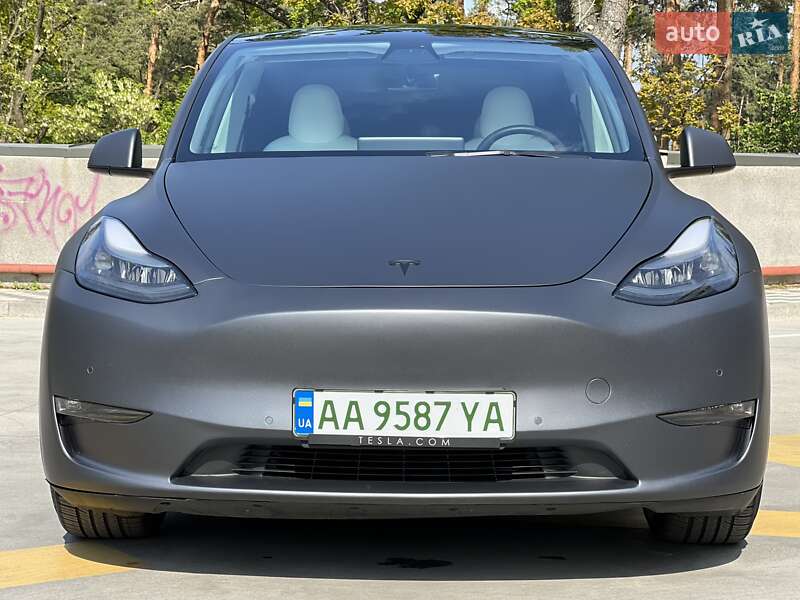 Внедорожник / Кроссовер Tesla Model Y 2022 в Киеве