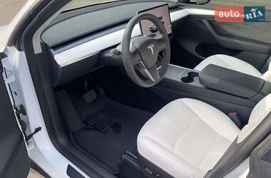 Внедорожник / Кроссовер Tesla Model Y 2022 в Киеве