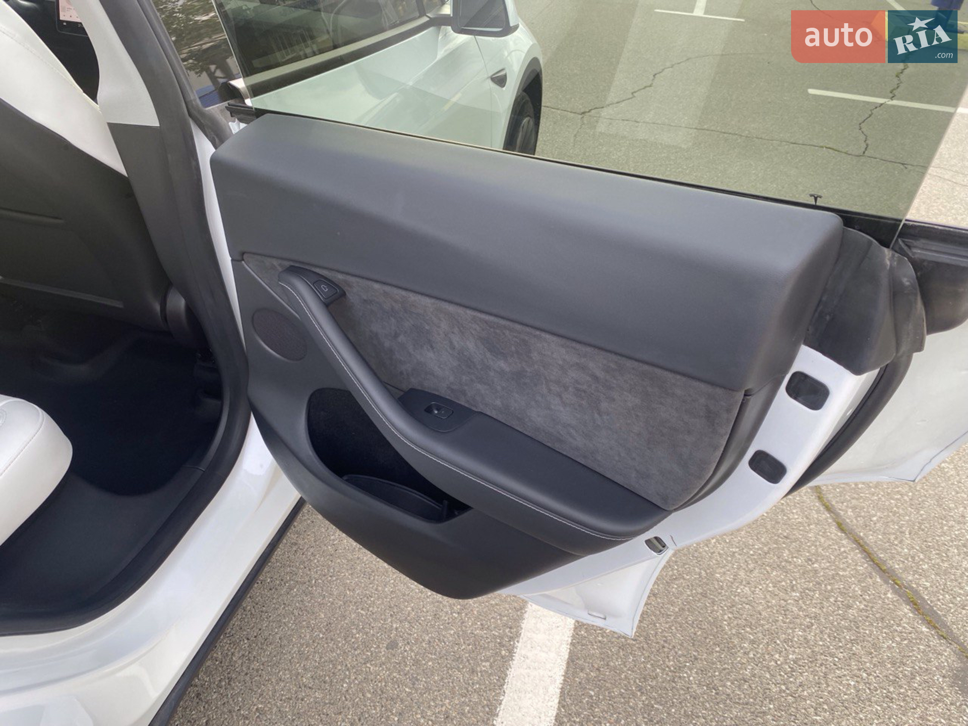 2022 Tesla Model Y - мініатюра 24