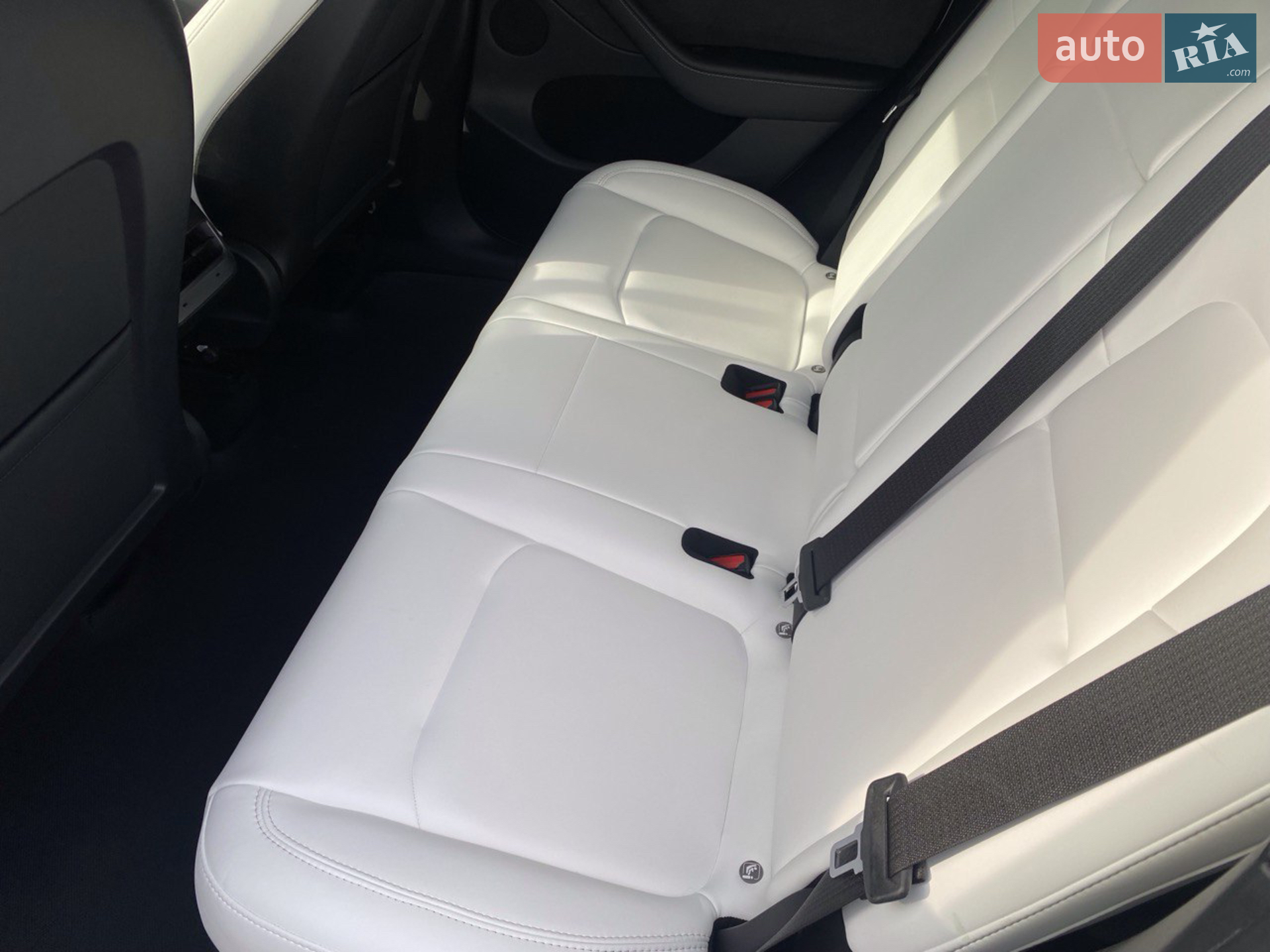 2022 Tesla Model Y - мініатюра 31