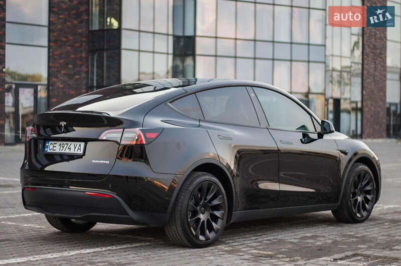 Внедорожник / Кроссовер Tesla Model Y 2023 в Хусте