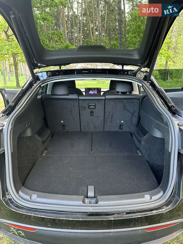 Внедорожник / Кроссовер Tesla Model Y 2022 в Чернигове фото 8 Внедорожник / Кроссовер Tesla Model Y 2022 в Чернигове