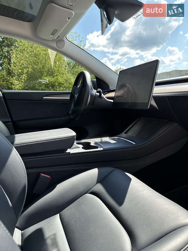 Внедорожник / Кроссовер Tesla Model Y 2023 в Дрогобыче фото 10 Внедорожник / Кроссовер Tesla Model Y 2023 в Дрогобыче