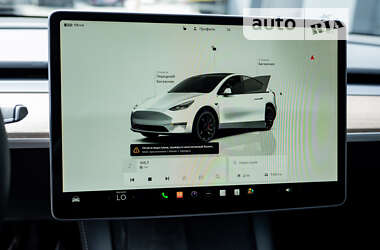 Позашляховик / Кросовер Tesla Model Y 2022 в 