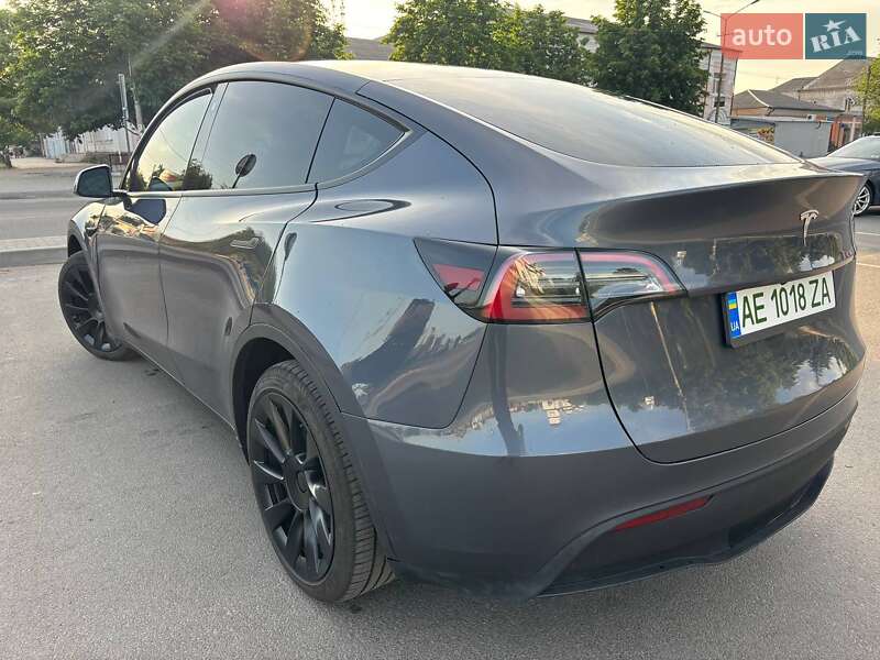 Позашляховик / Кросовер Tesla Model Y 2023 в Самарі фото 5 Позашляховик / Кросовер Tesla Model Y 2023 в Самарі