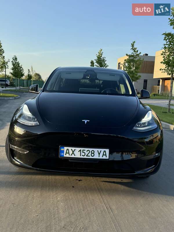 Позашляховик / Кросовер Tesla Model Y 2022 в Дніпрі