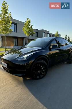 Внедорожник / Кроссовер Tesla Model Y 2022 в Днепре