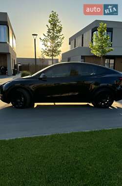 Позашляховик / Кросовер Tesla Model Y 2022 в Дніпрі