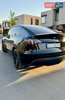 Позашляховик / Кросовер Tesla Model Y 2022 в Дніпрі