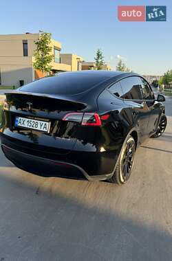 Позашляховик / Кросовер Tesla Model Y 2022 в Дніпрі
