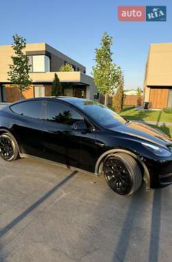 Позашляховик / Кросовер Tesla Model Y 2022 в Дніпрі