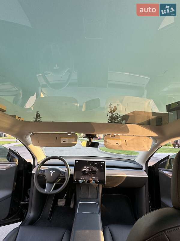 Позашляховик / Кросовер Tesla Model Y 2022 в Дніпрі