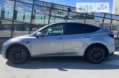 Позашляховик / Кросовер Tesla Model Y 2023 в Києві