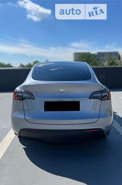 Позашляховик / Кросовер Tesla Model Y 2023 в Києві