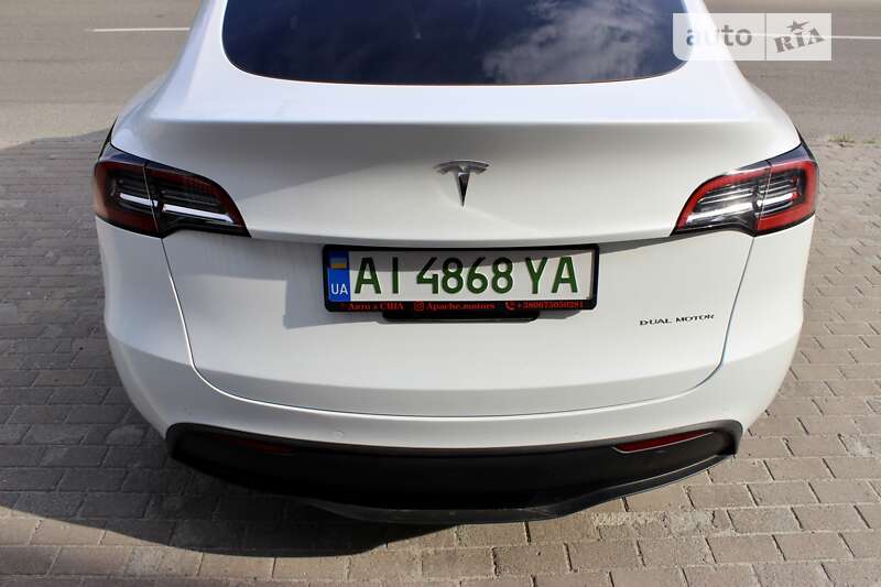 Внедорожник / Кроссовер Tesla Model Y 2021 в Вишневом