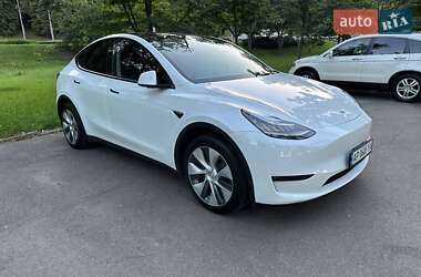 Позашляховик / Кросовер Tesla Model Y 2022 в Києві фото 8 Позашляховик / Кросовер Tesla Model Y 2022 в Києві