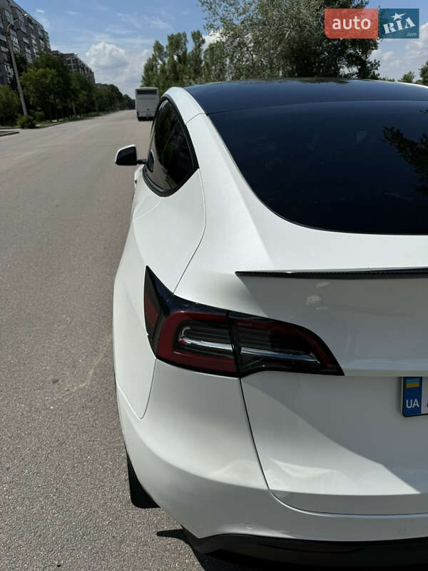 Внедорожник / Кроссовер Tesla Model Y 2022 в Каменском