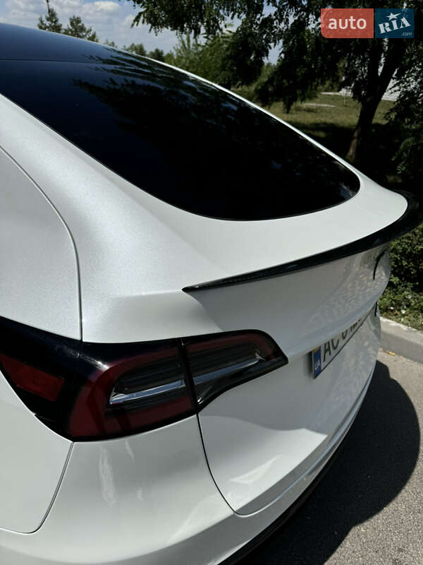 Внедорожник / Кроссовер Tesla Model Y 2022 в Каменском