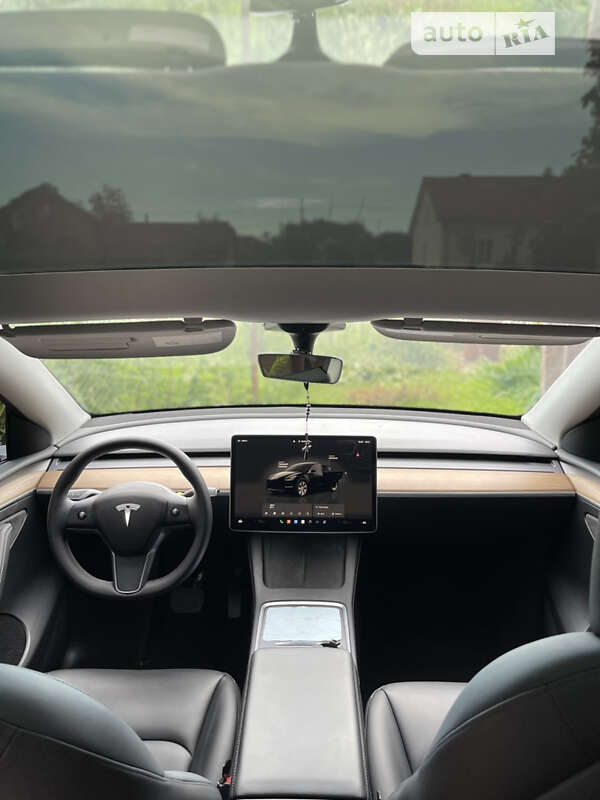 Позашляховик / Кросовер Tesla Model Y 2022 в Івано-Франківську фото 7 Позашляховик / Кросовер Tesla Model Y 2022 в Івано-Франківську