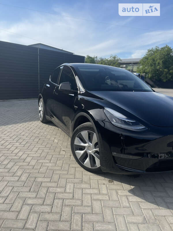 Tesla Model Y 2022 Tesla Model Y 2022