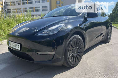 Внедорожник / Кроссовер Tesla Model Y 2021 в Ровно