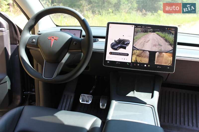 Позашляховик / Кросовер Tesla Model Y 2023 в Львові
