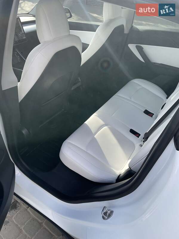 Внедорожник / Кроссовер Tesla Model Y 2020 в Харькове