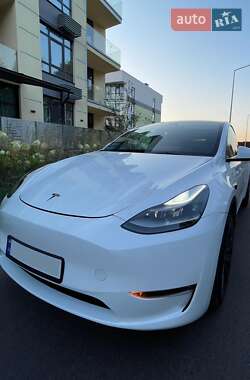 Внедорожник / Кроссовер Tesla Model Y 2023 в 
