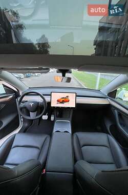 Внедорожник / Кроссовер Tesla Model Y 2023 в Киеве